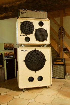 IT-11_Audio_Cab_Bass